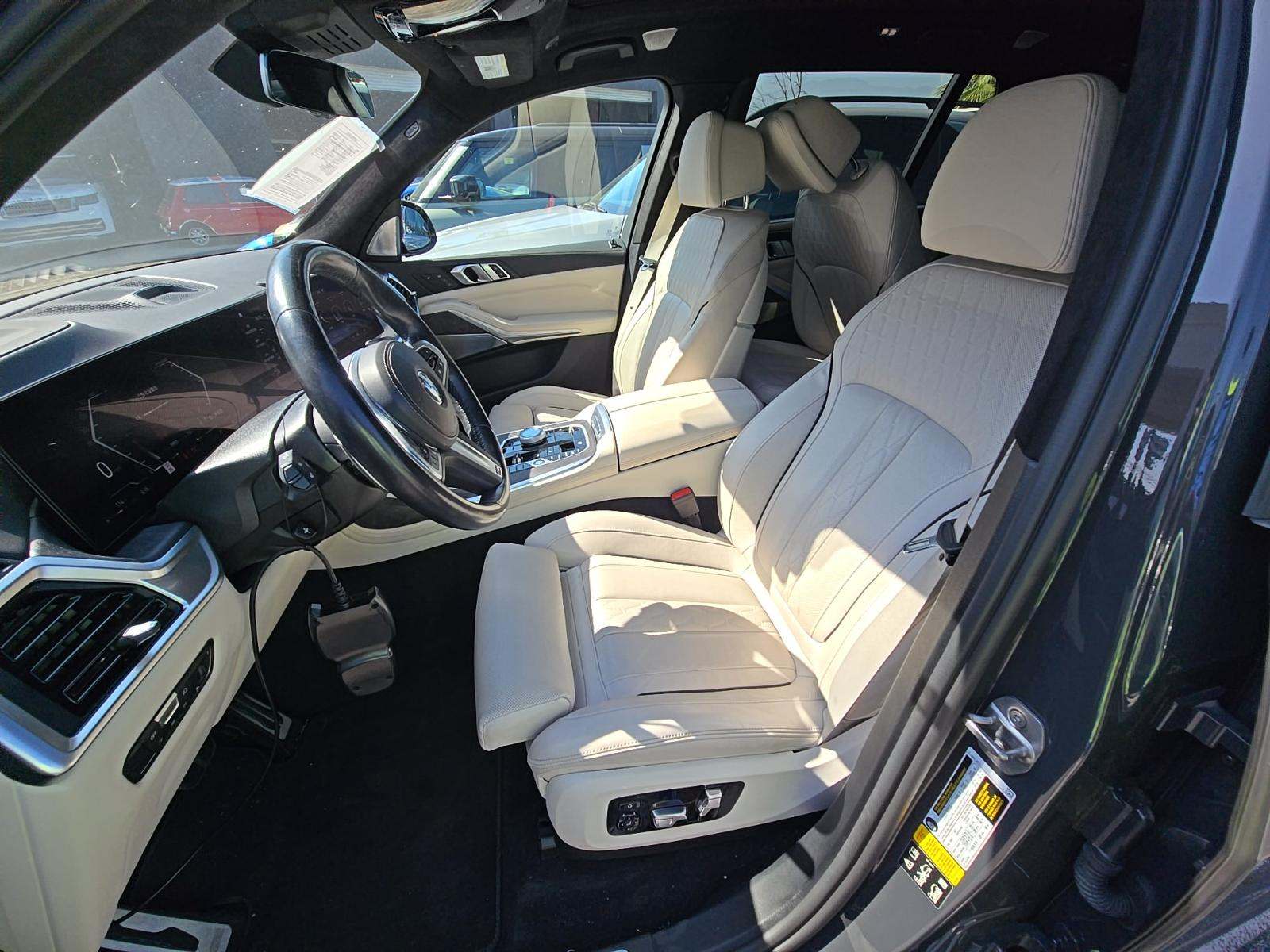 2023 BMW X7 xDrive40i AWD