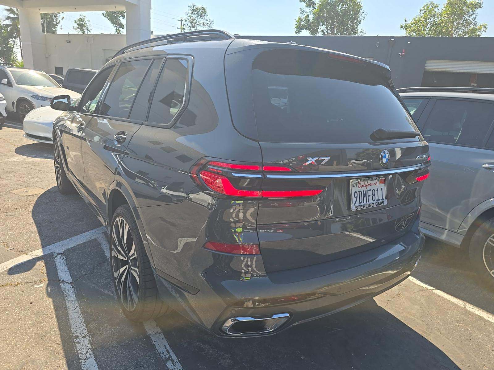 2023 BMW X7 xDrive40i AWD