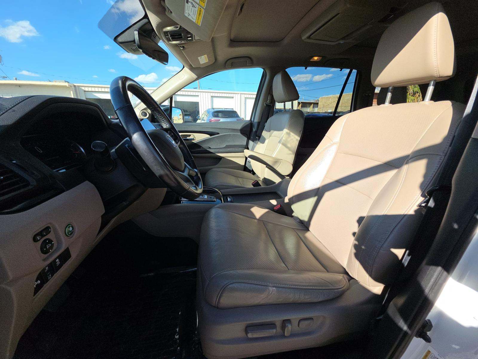 2020 Honda Pilot Elite AWD