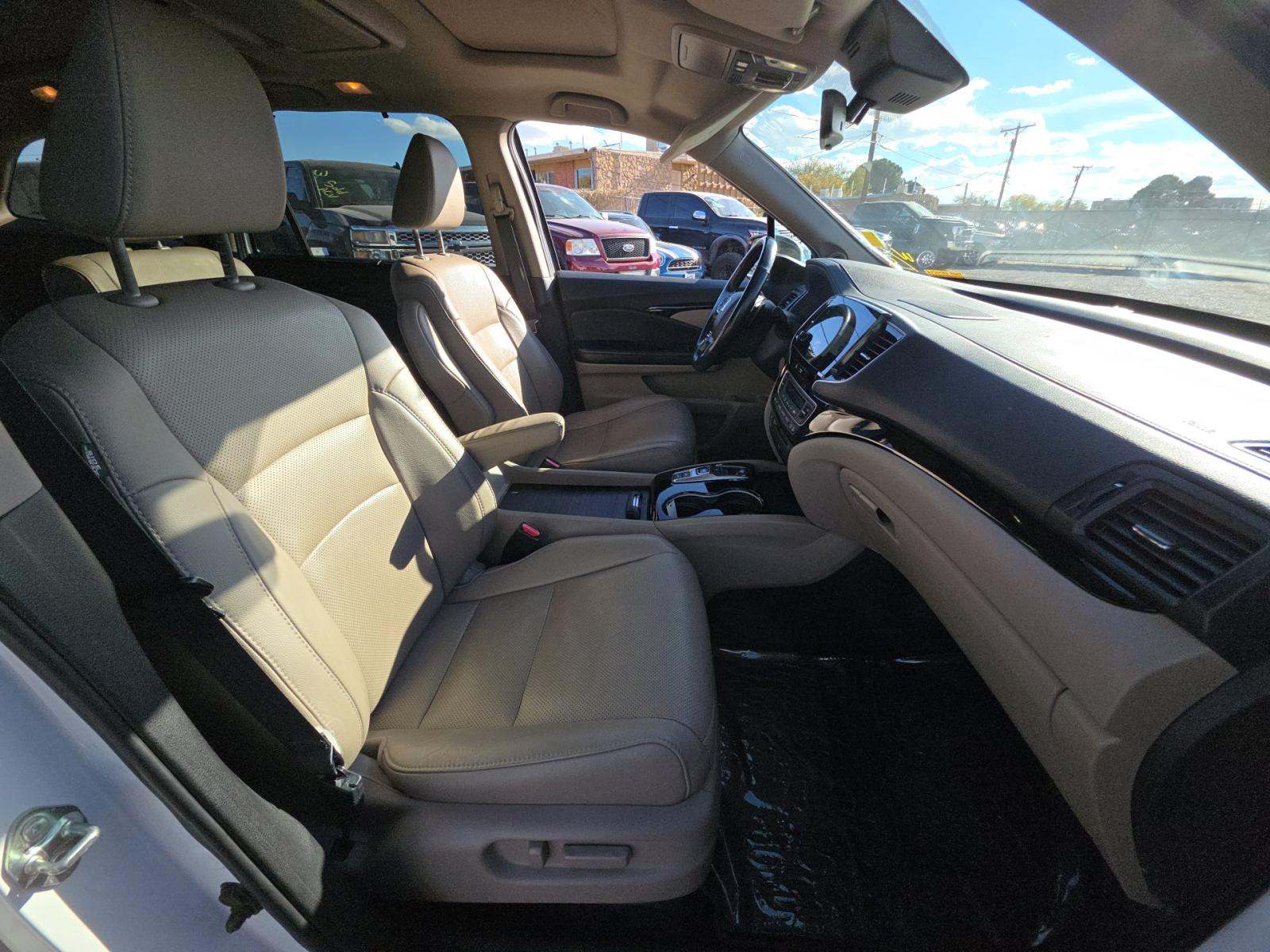 2020 Honda Pilot Elite AWD