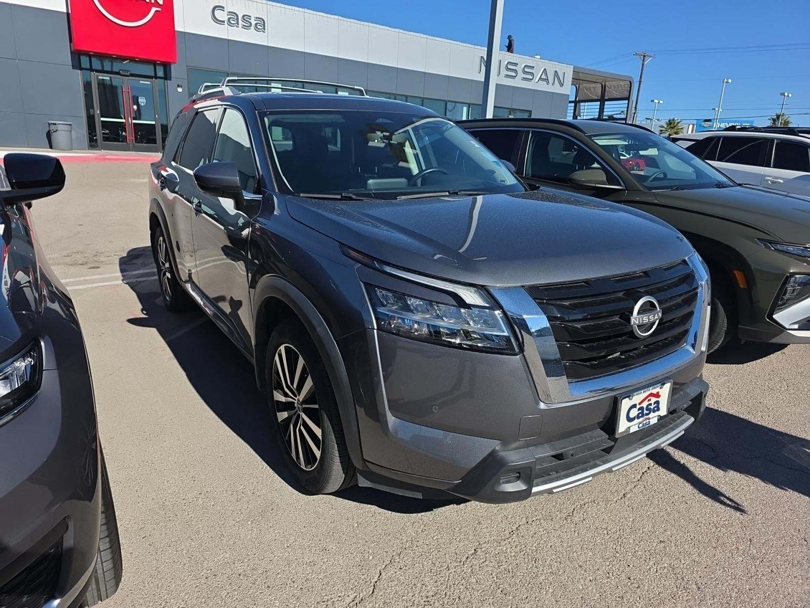 2024 Nissan Pathfinder Platinum FWD