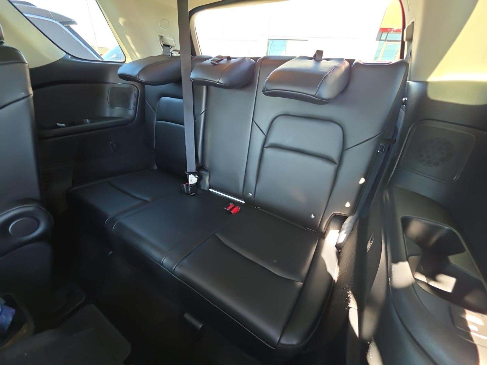 2024 Nissan Pathfinder Platinum FWD