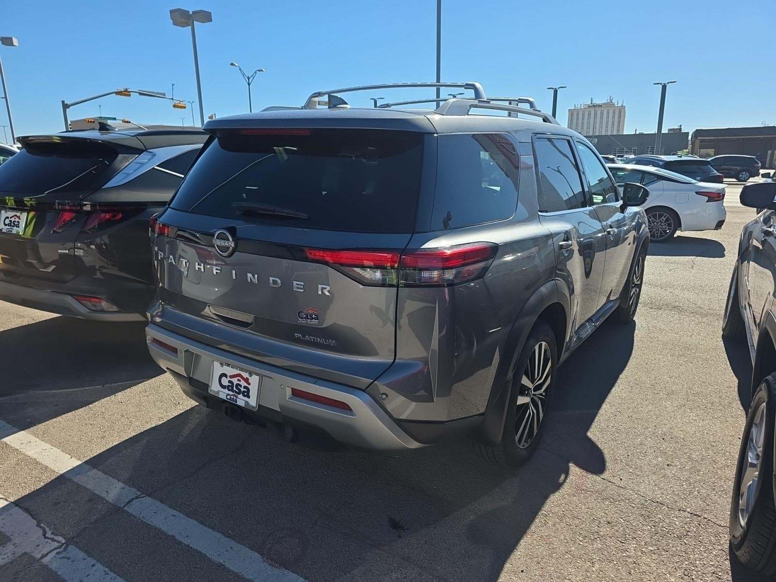 2024 Nissan Pathfinder Platinum FWD