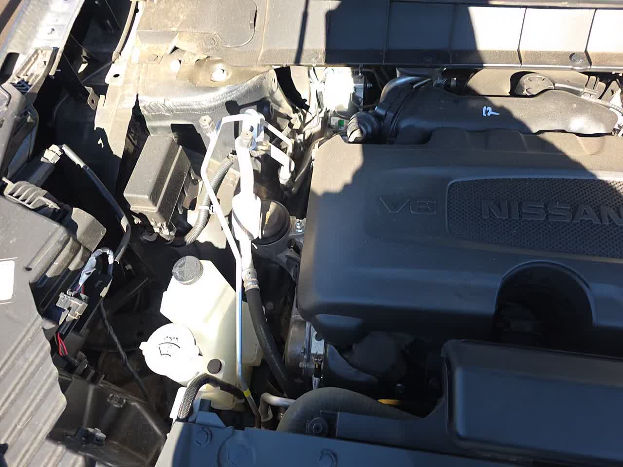 2024 Nissan Pathfinder Platinum FWD