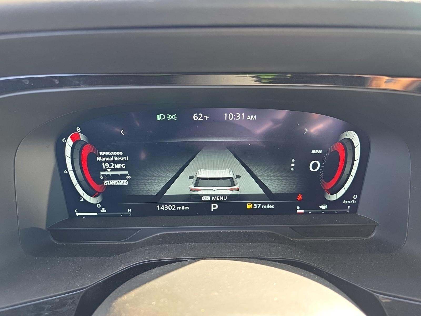 2024 Nissan Pathfinder Platinum FWD