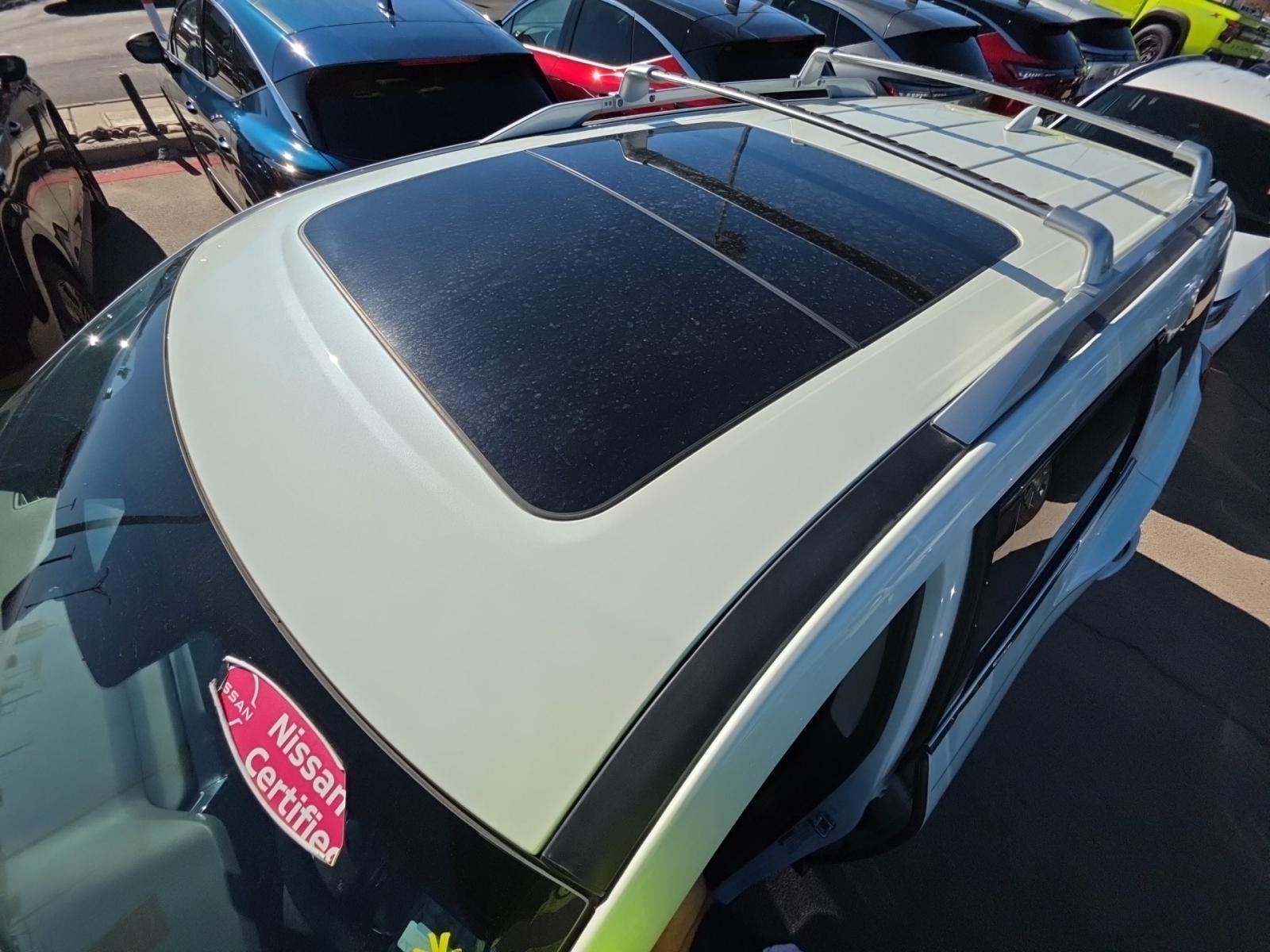 2024 Nissan Pathfinder Platinum FWD