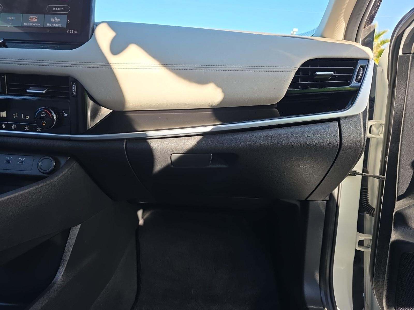 2025 Nissan Rogue SL FWD