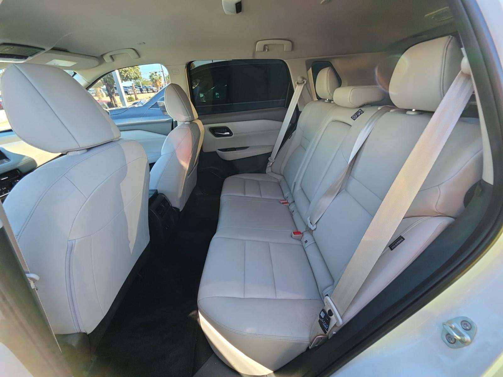 2025 Nissan Rogue SL FWD