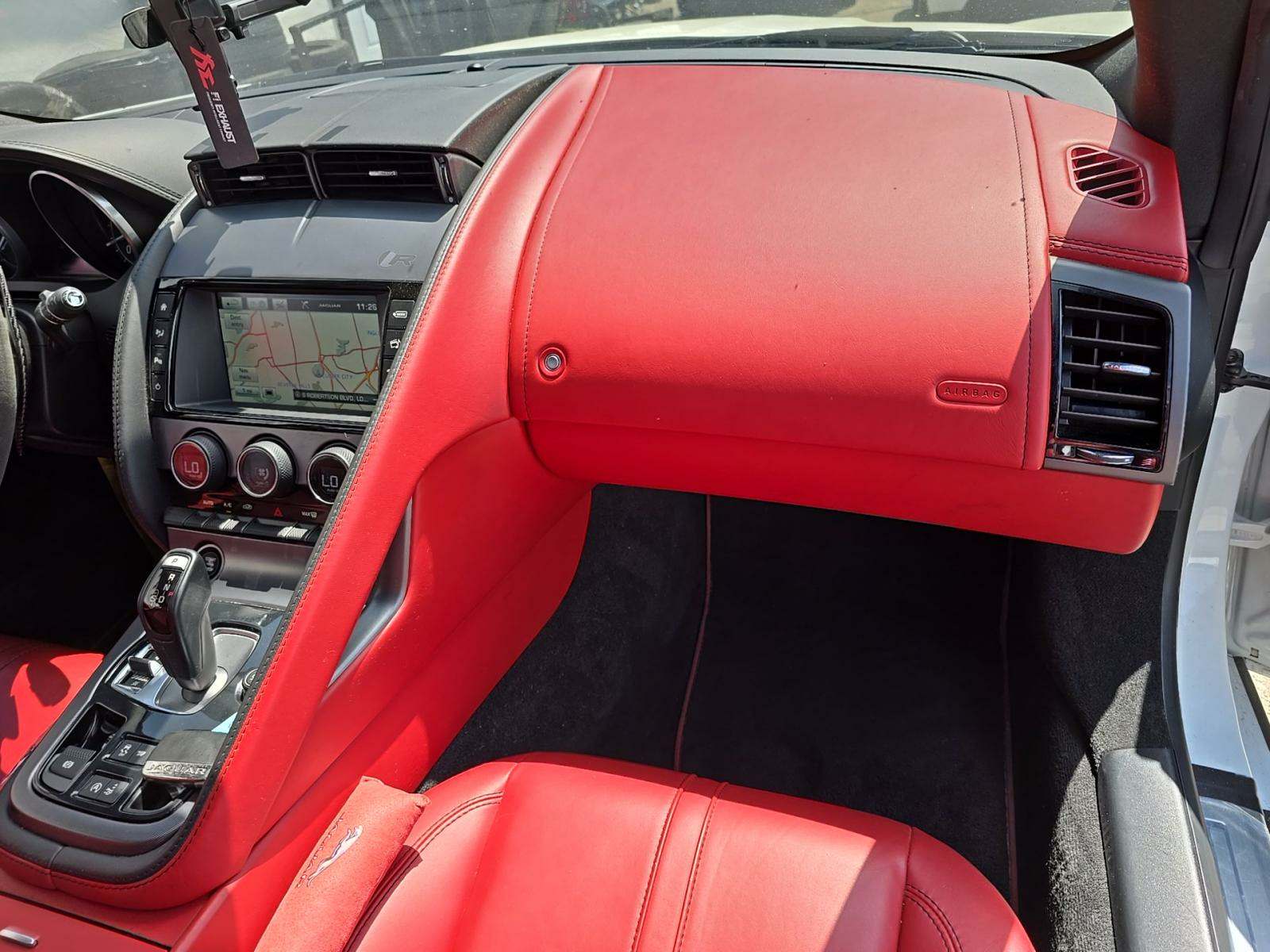 2017 Jaguar F-TYPE R AWD