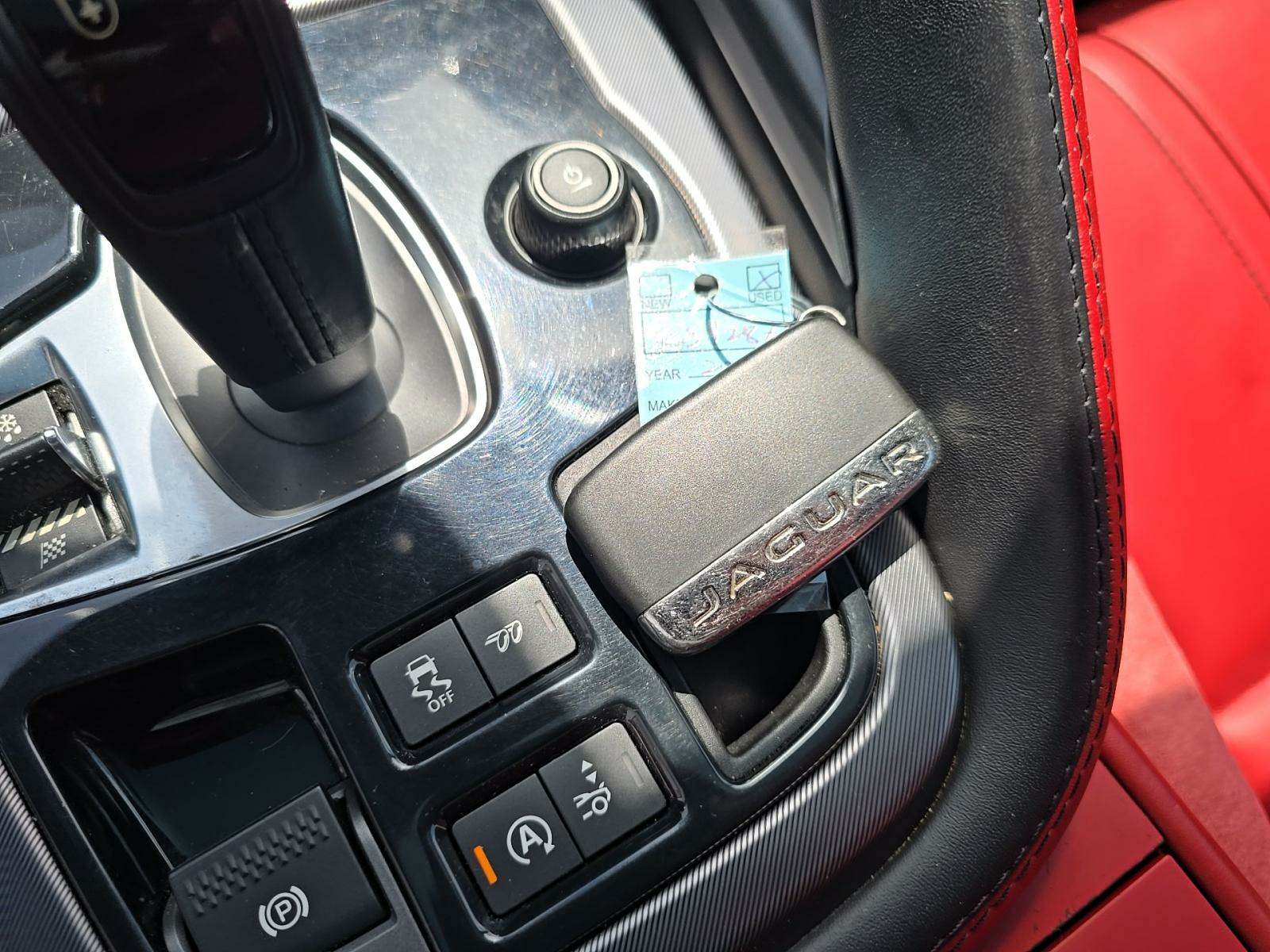 2017 Jaguar F-TYPE R AWD