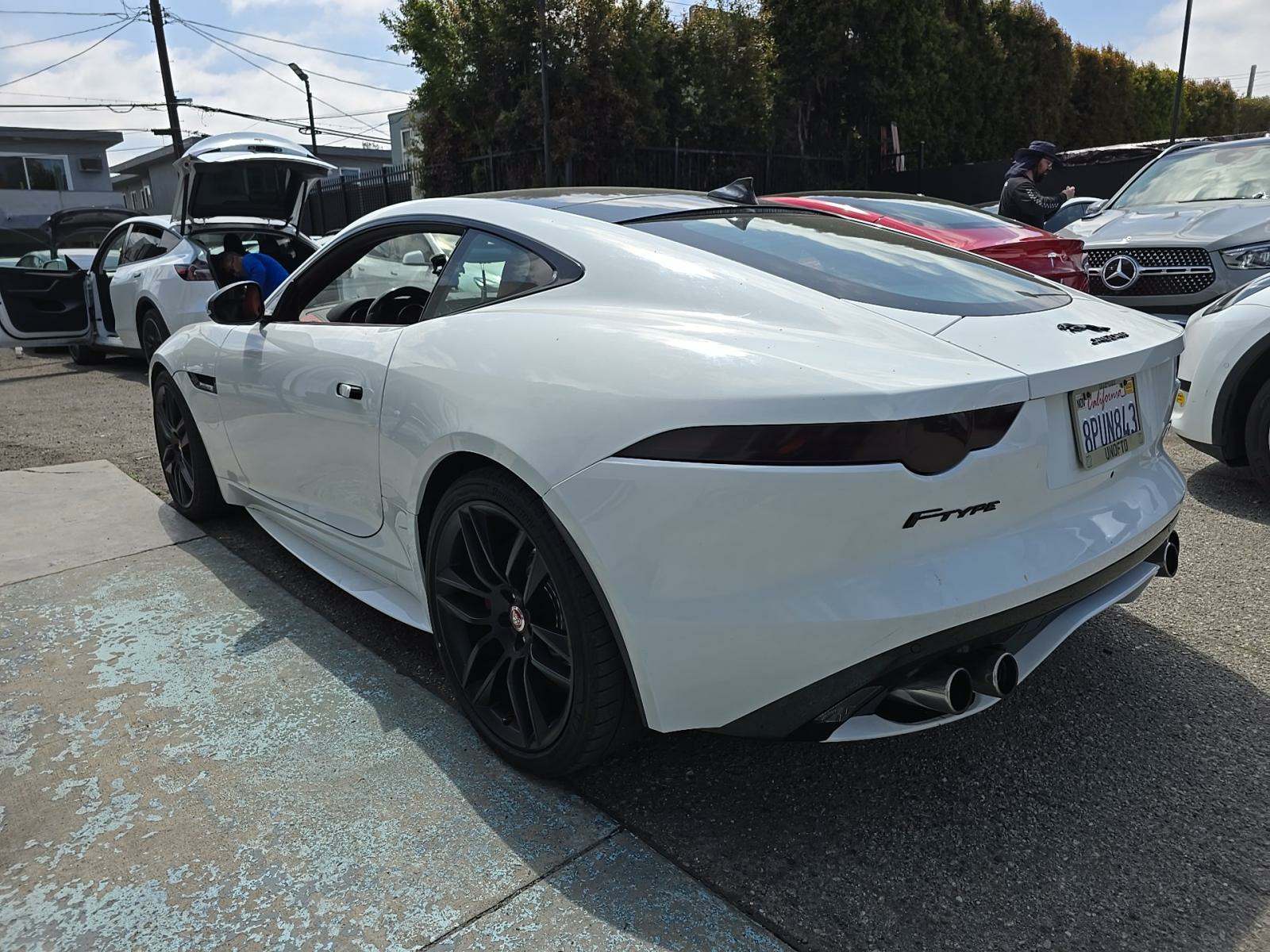 2017 Jaguar F-TYPE R AWD