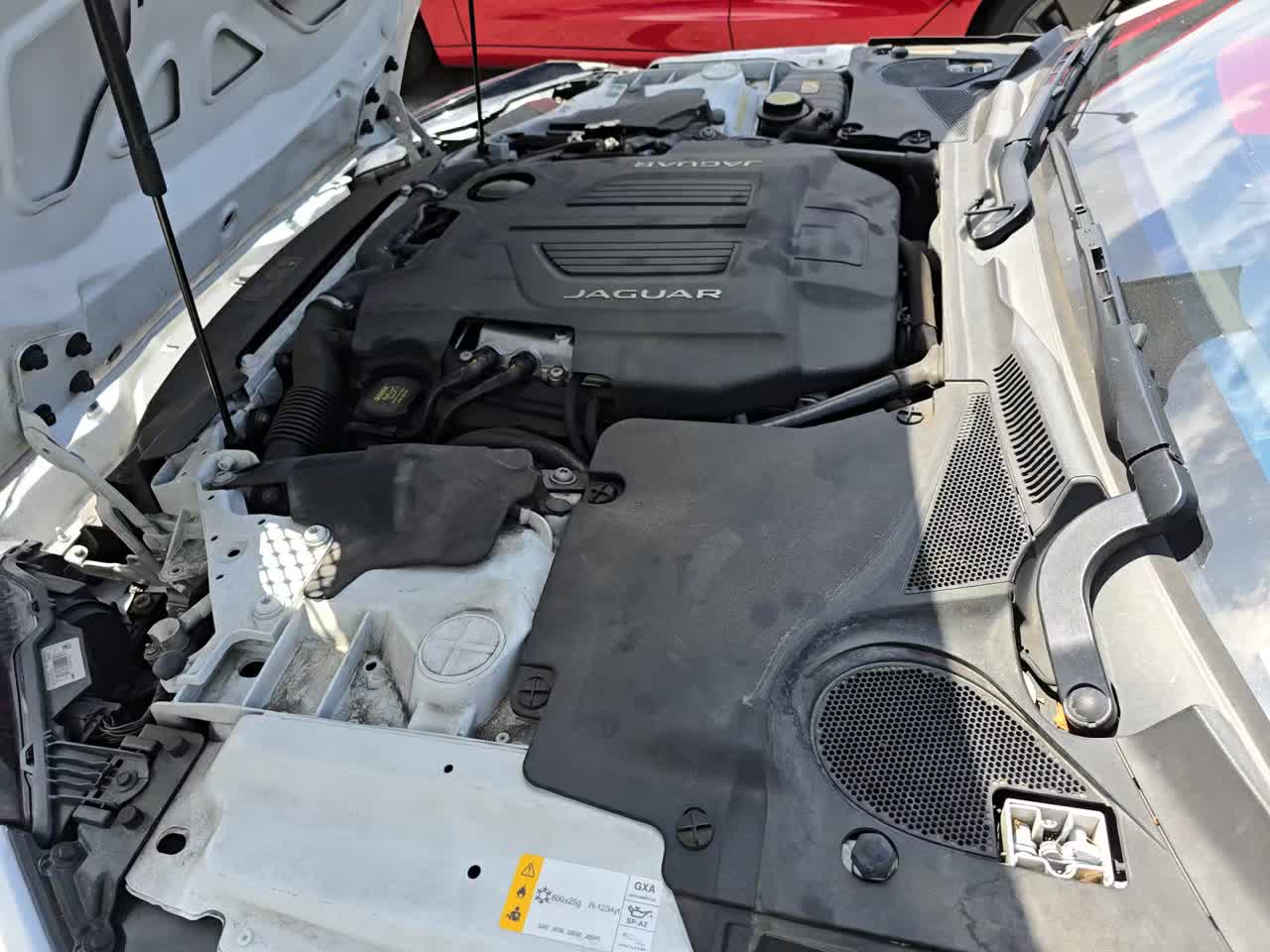 2017 Jaguar F-TYPE R AWD