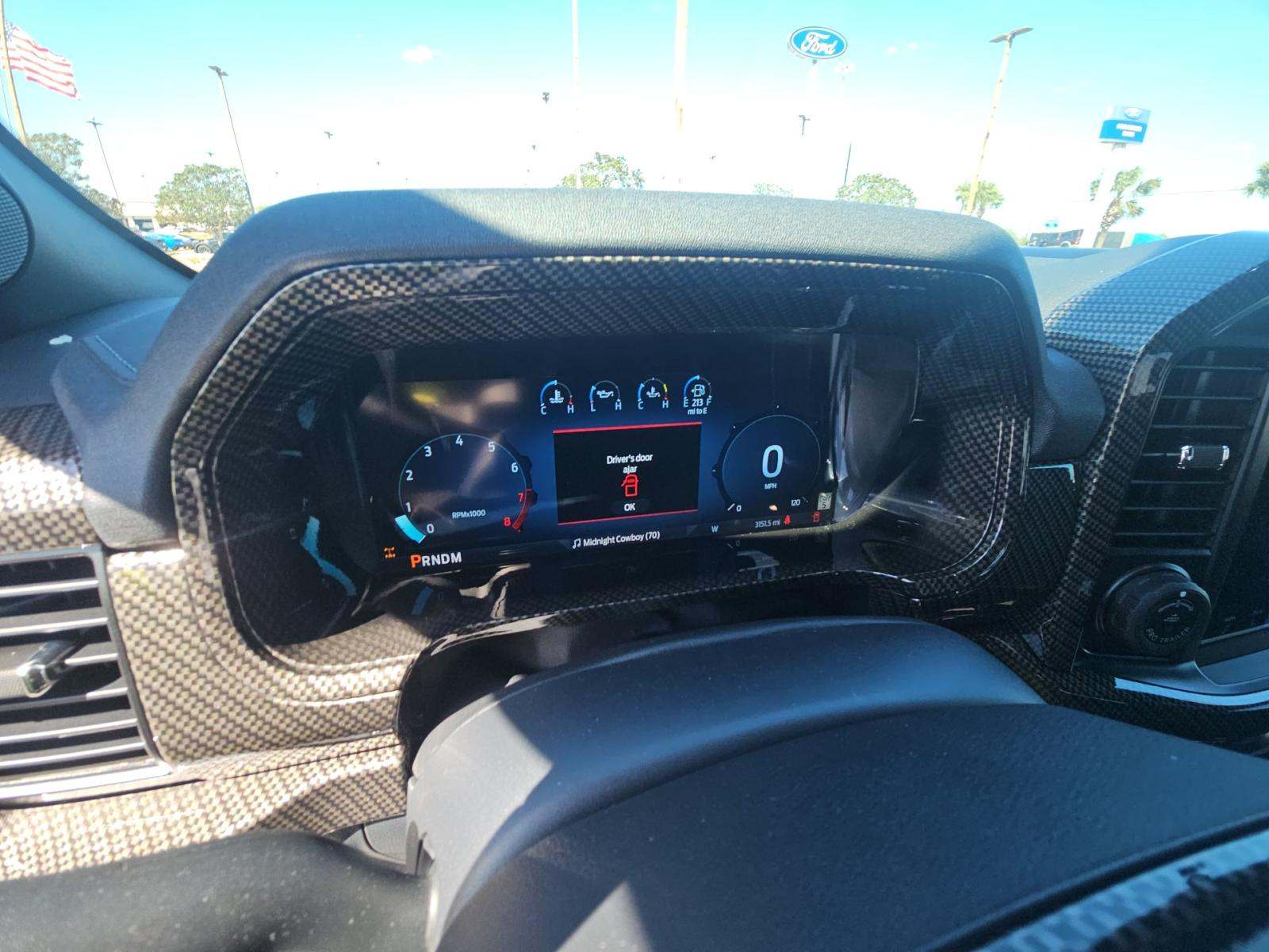 2025 Ford F-150 Lariat AWD