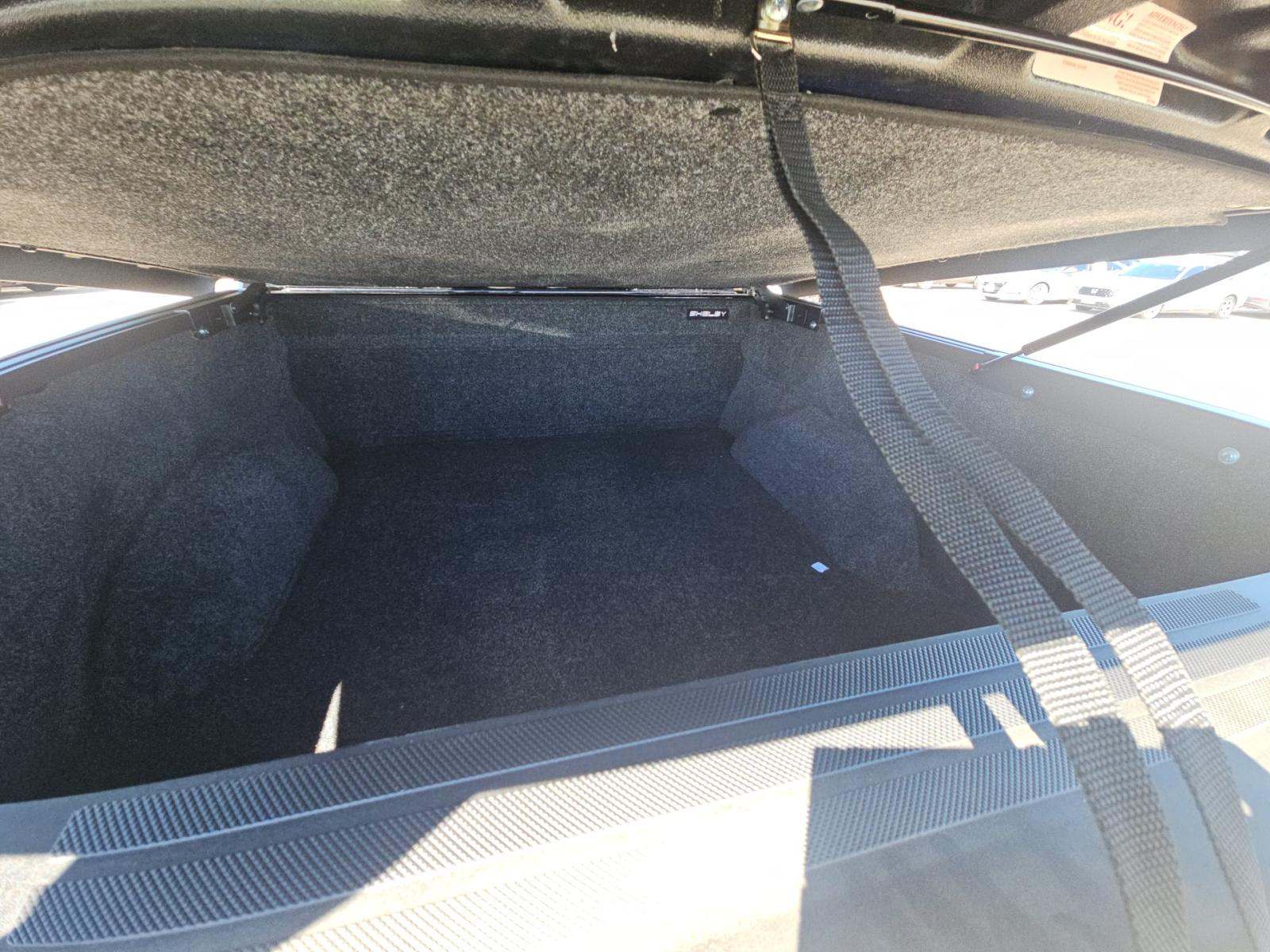 2025 Ford F-150 Lariat AWD