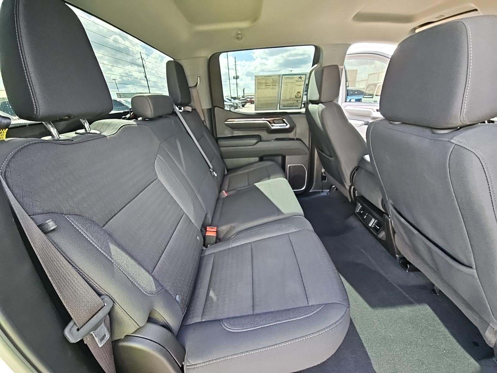 2024 Chevrolet Silverado 1500 RST AWD