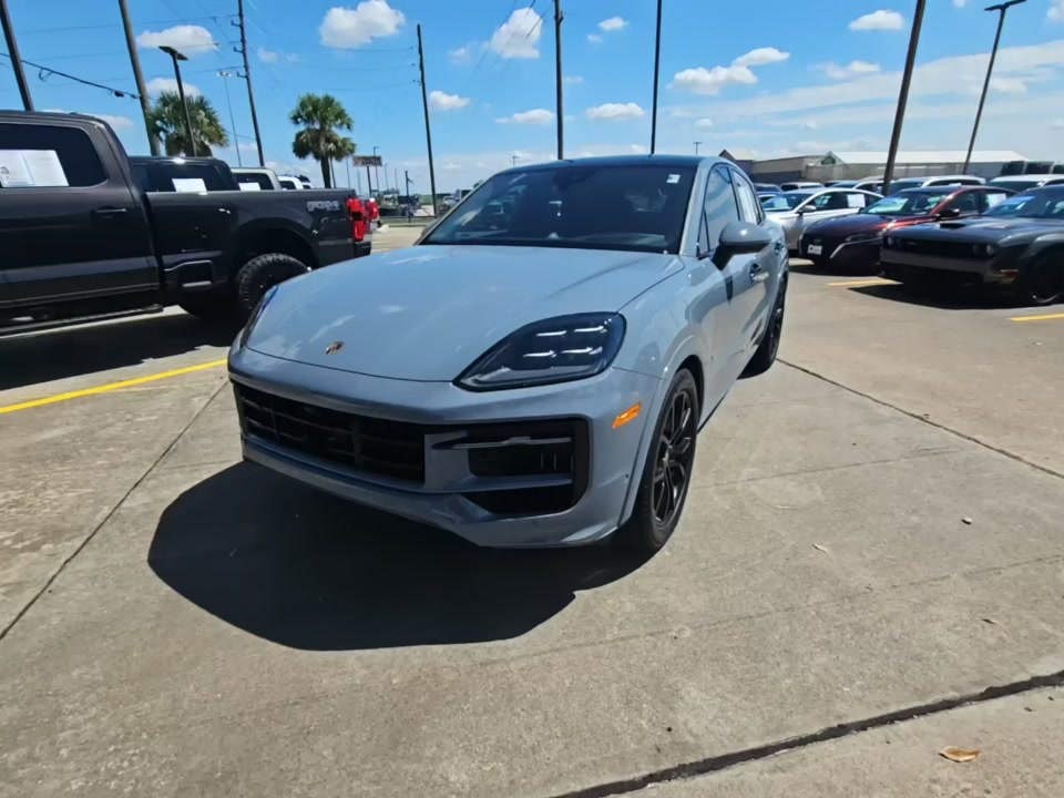 2025 Porsche Cayenne GTS AWD