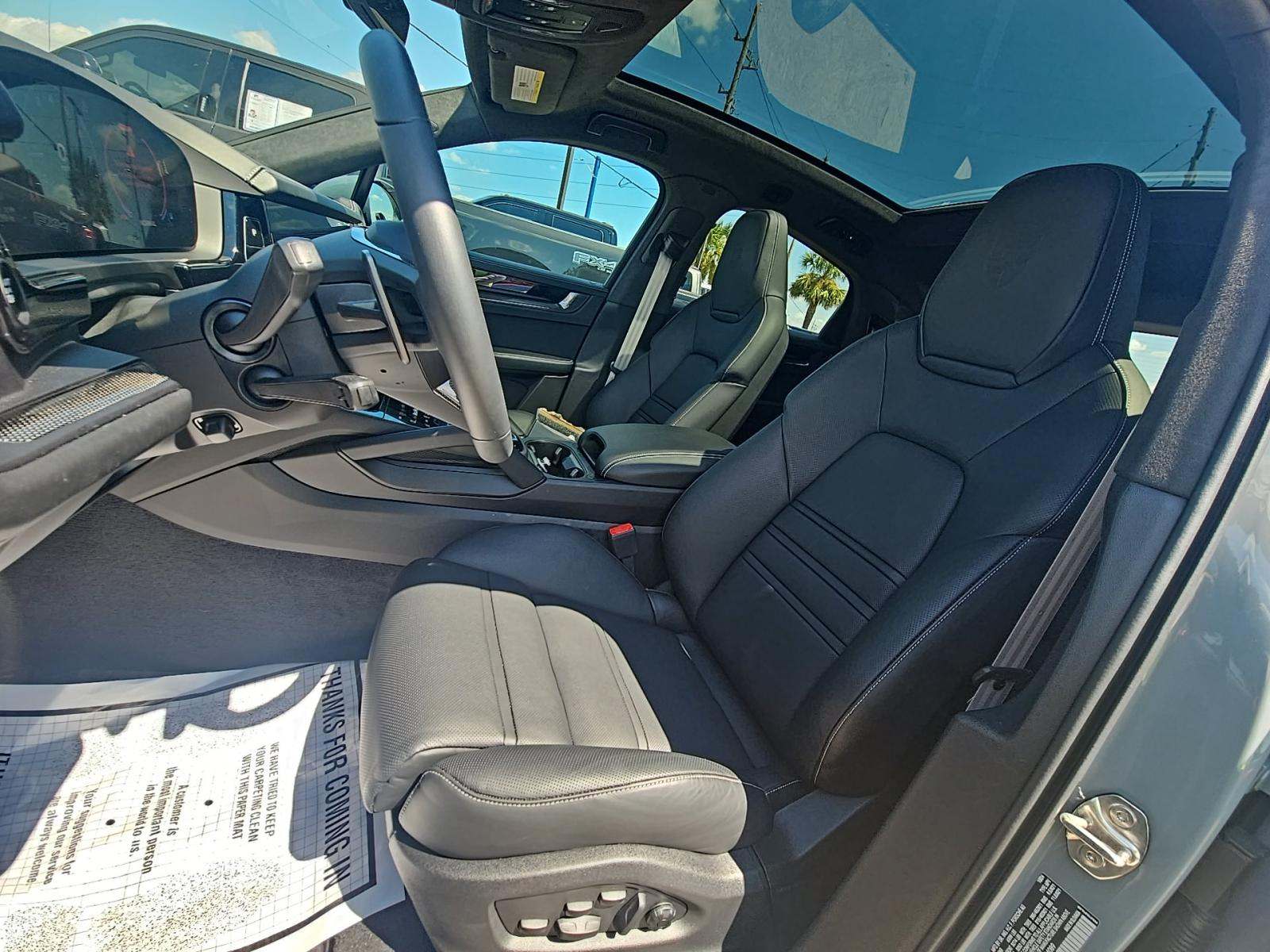 2025 Porsche Cayenne GTS AWD