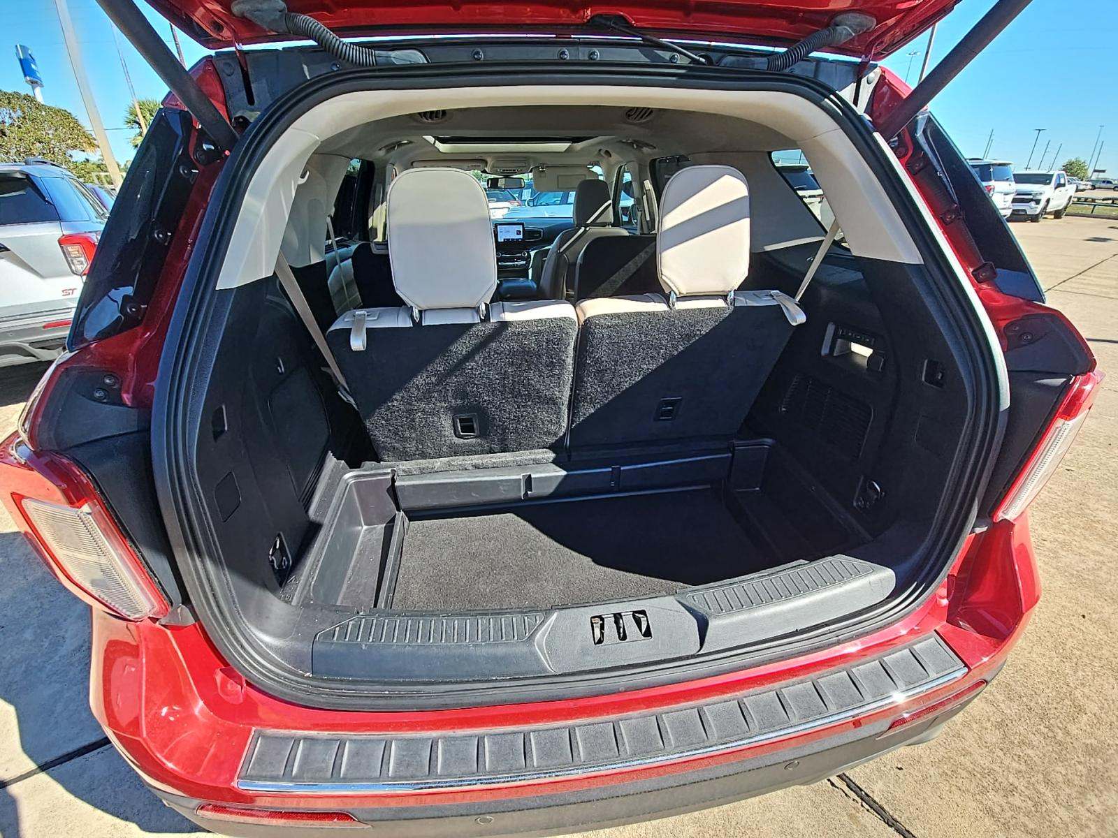 2022 Ford Explorer Limited RWD