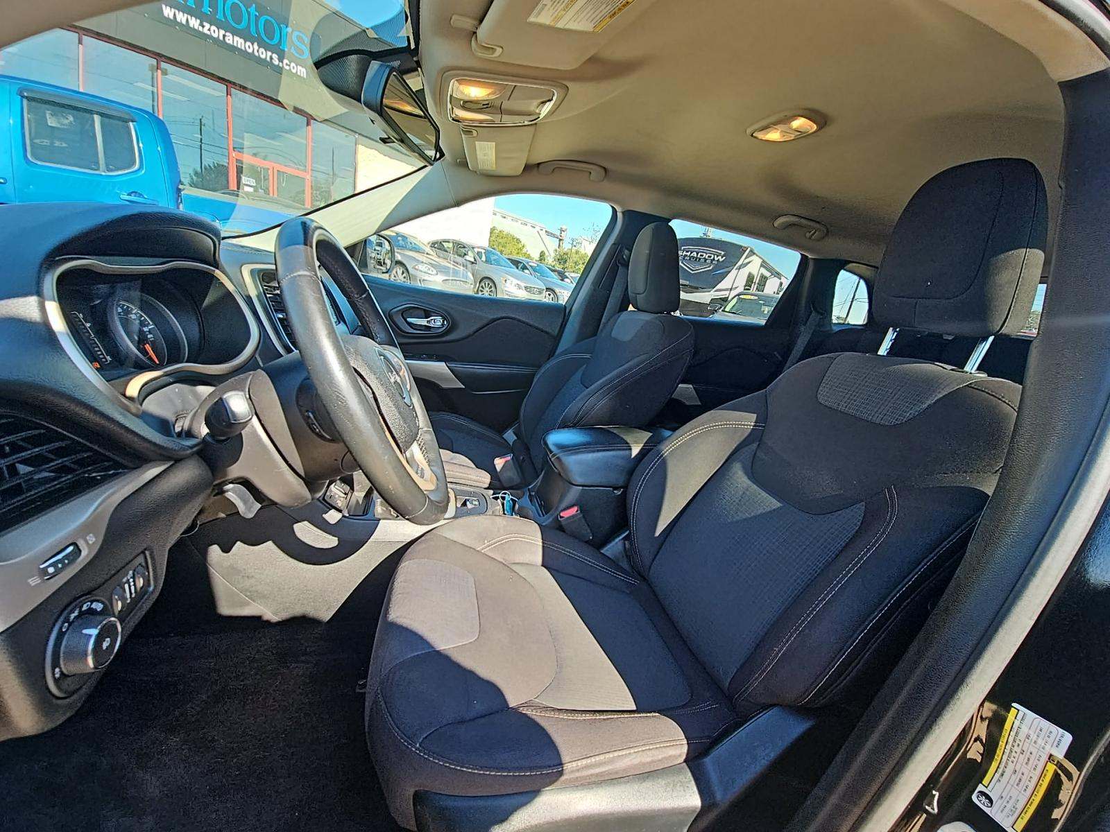 2017 Jeep Cherokee Latitude FWD