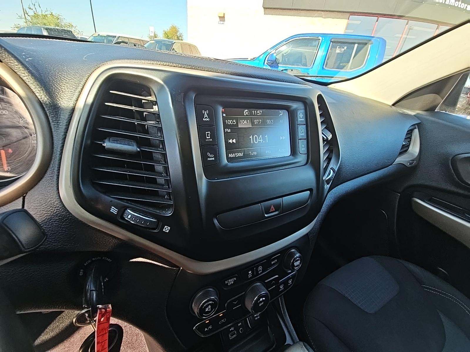 2017 Jeep Cherokee Latitude FWD