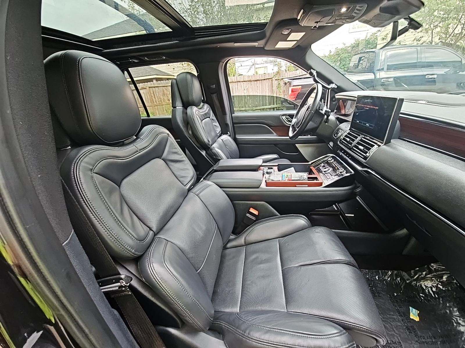 2023 Lincoln Navigator Reserve AWD