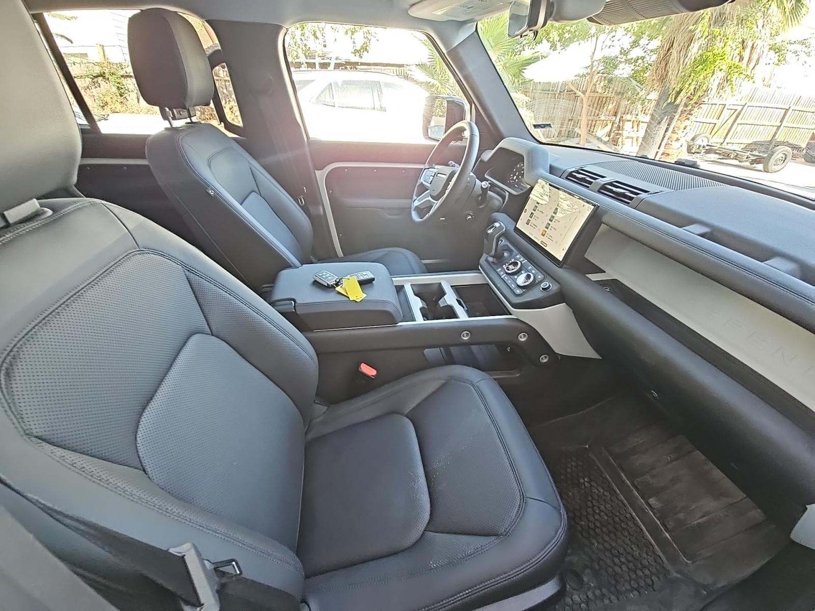 2025 Land Rover Defender 110 S AWD