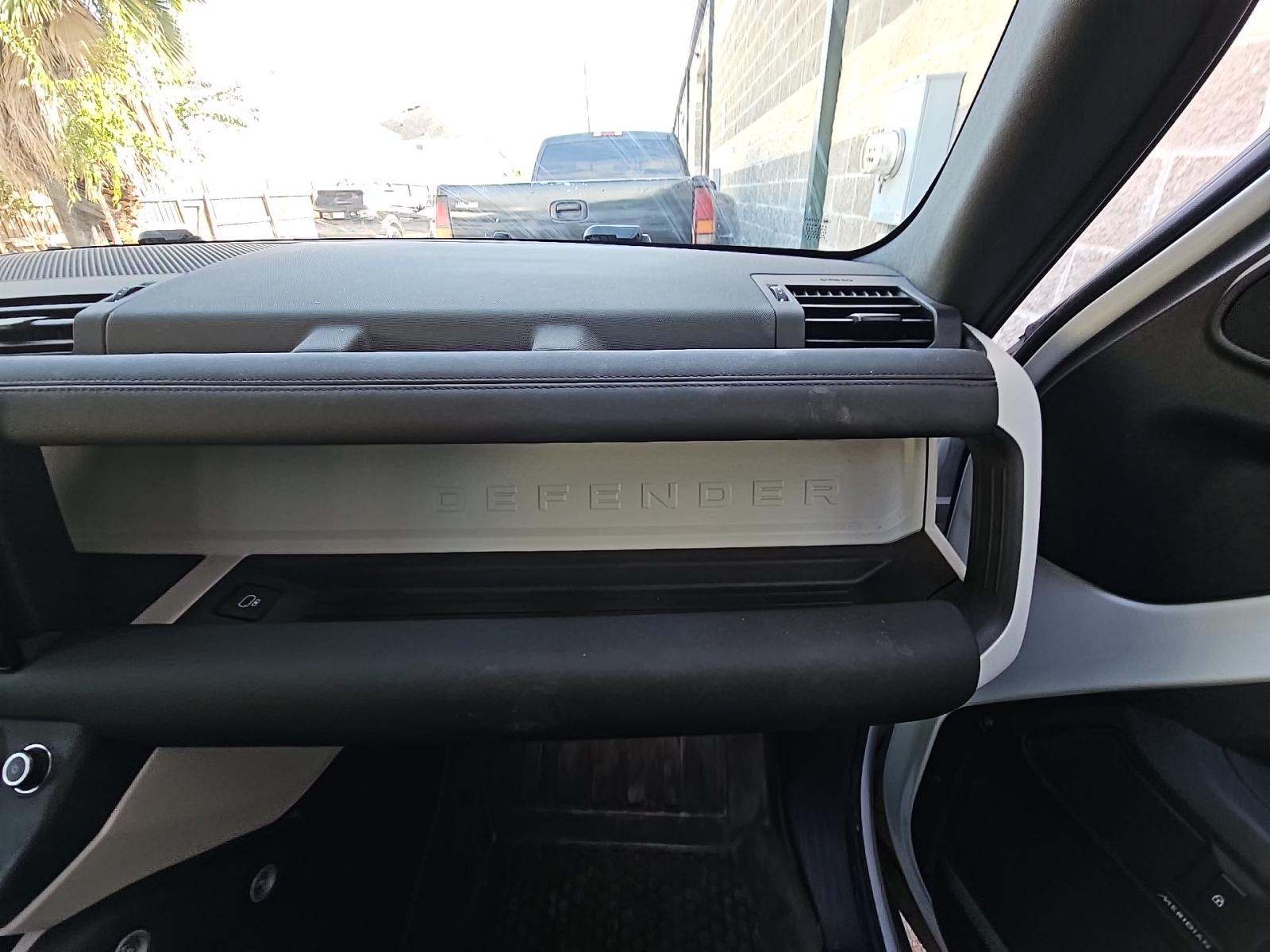 2025 Land Rover Defender 110 S AWD