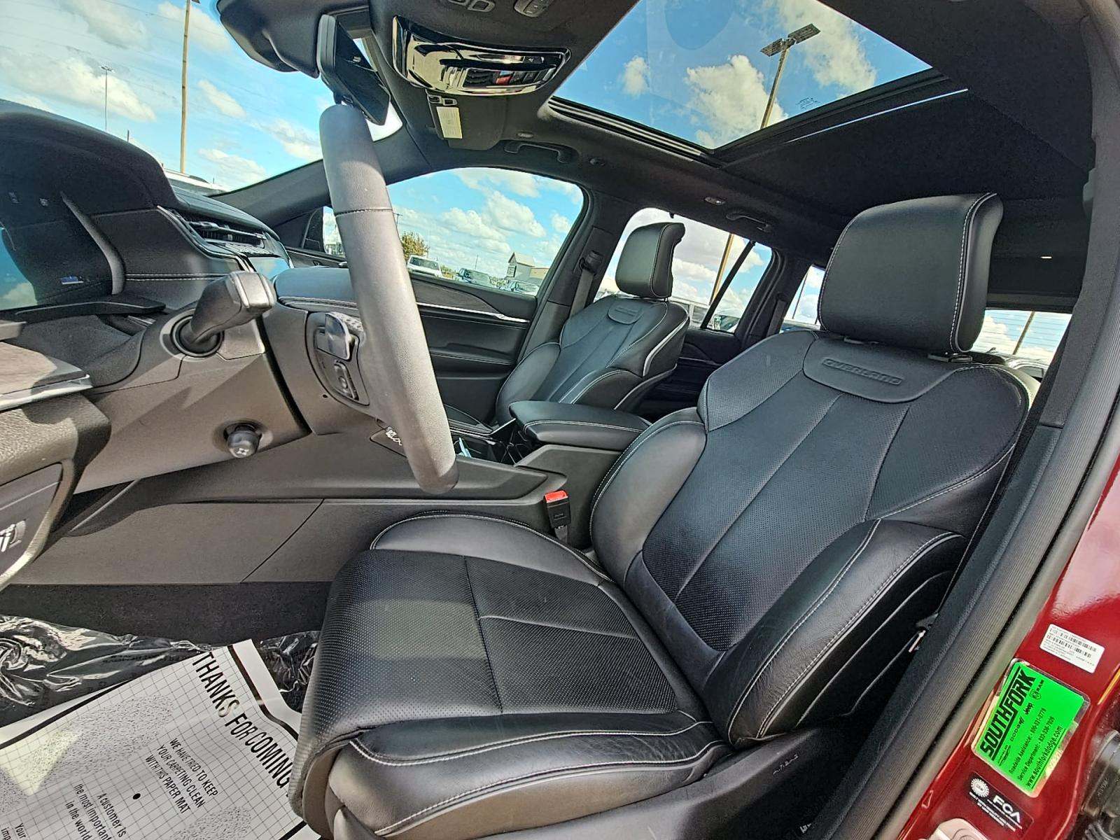 2023 Jeep Grand Cherokee Overland AWD