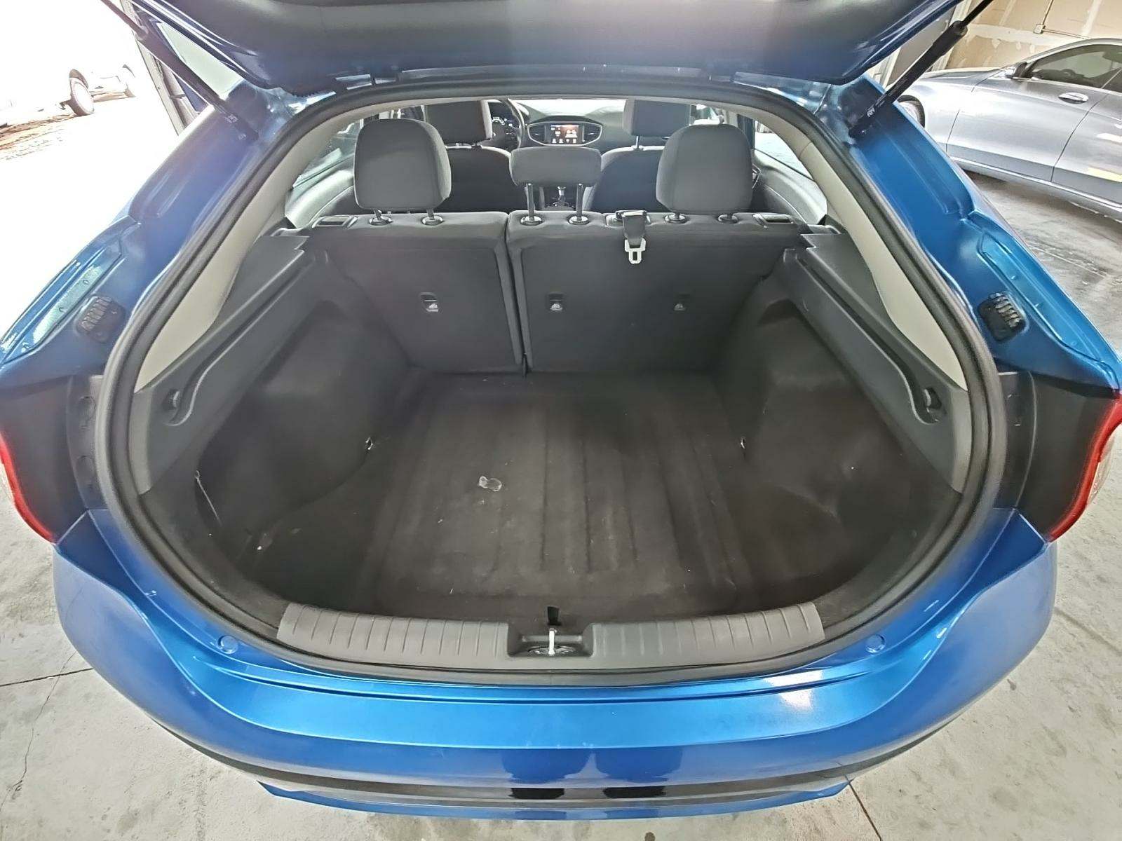 2017 Hyundai Ioniq Hybrid SEL FWD