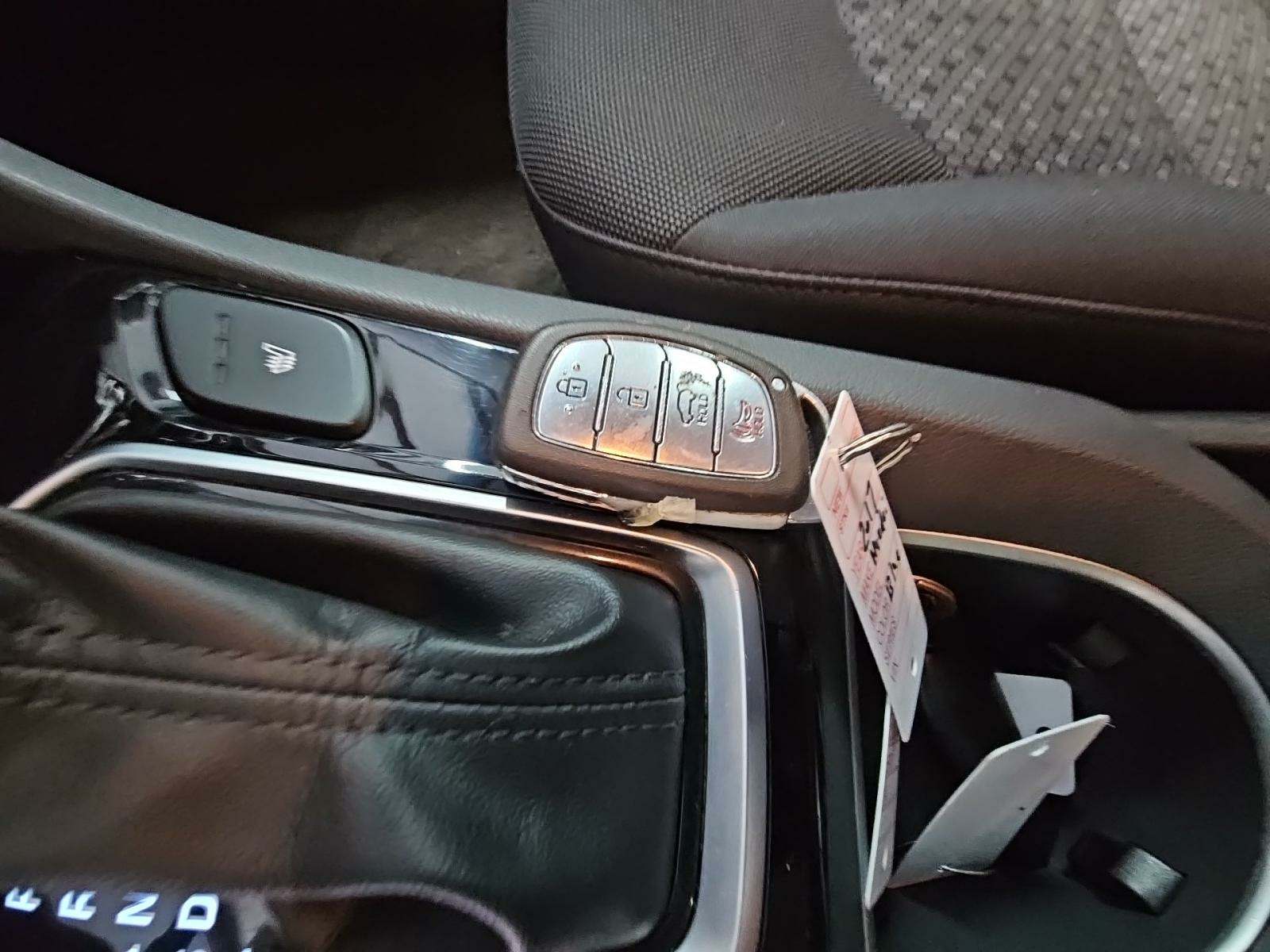 2017 Hyundai Ioniq Hybrid SEL FWD