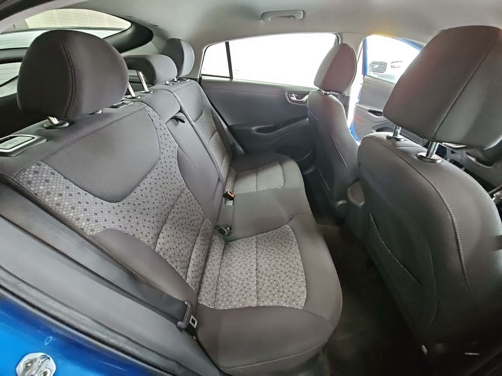 2017 Hyundai Ioniq Hybrid SEL FWD