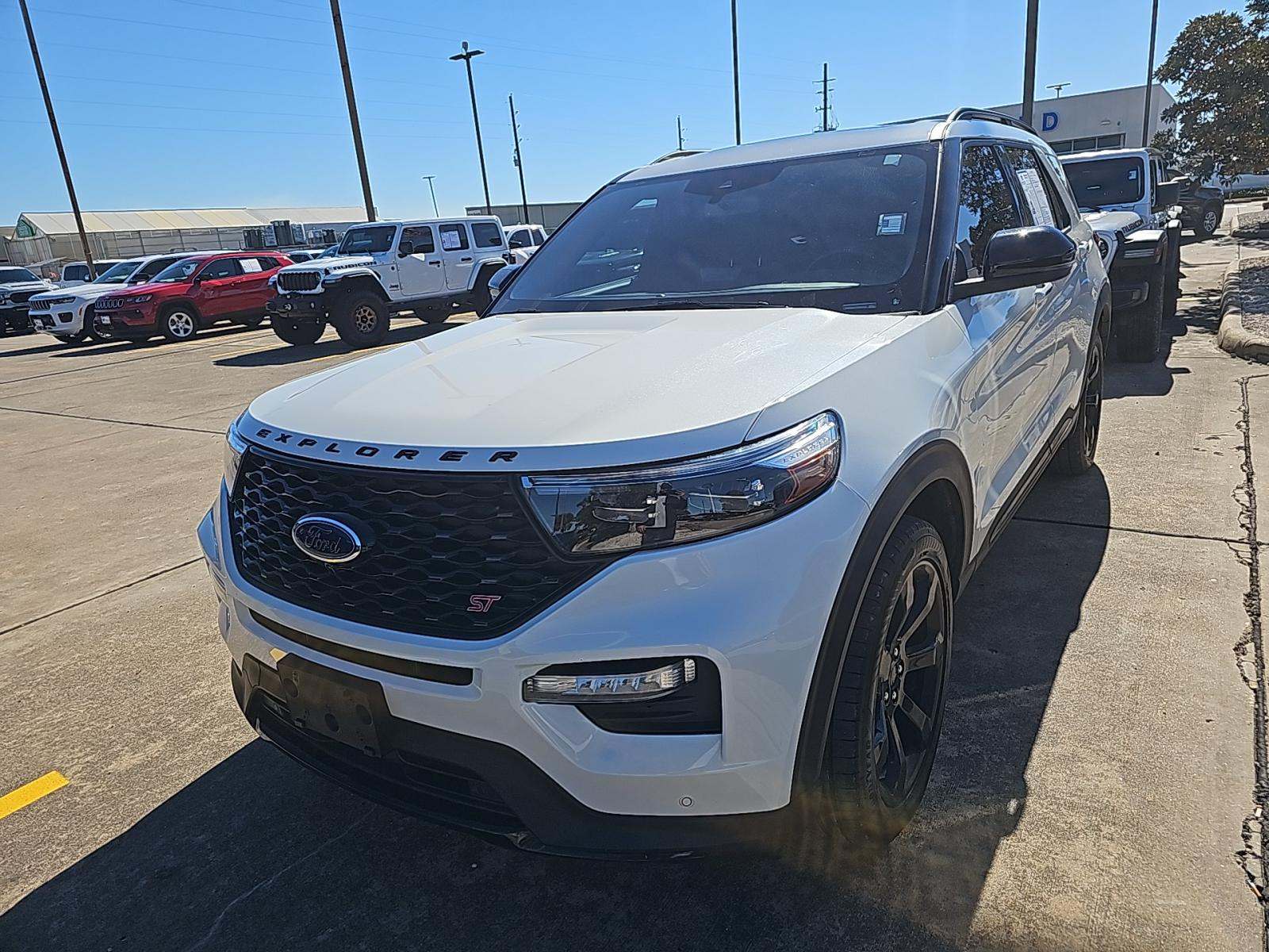 2023 Ford Explorer ST AWD