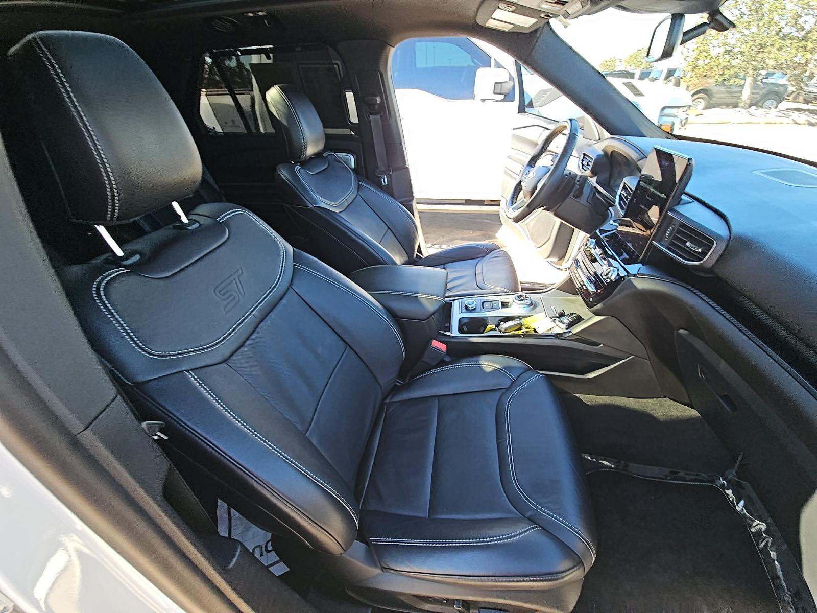 2023 Ford Explorer ST AWD