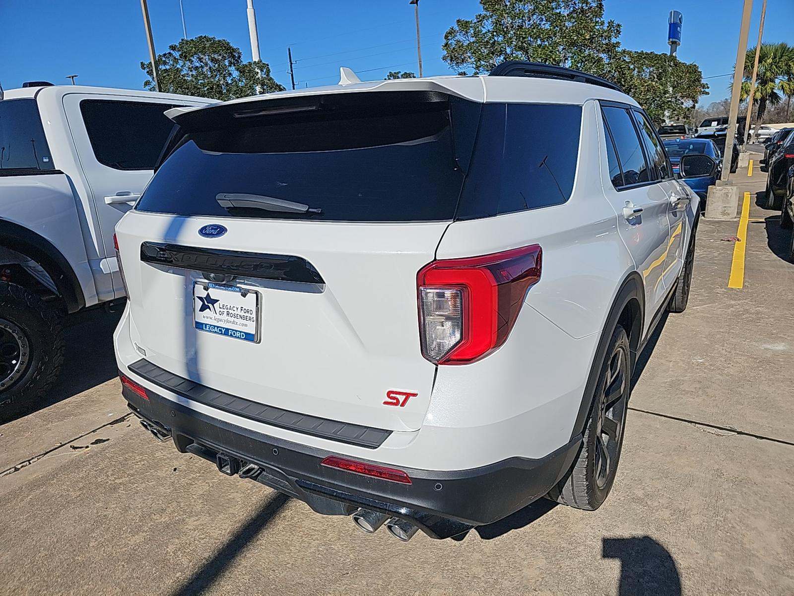 2023 Ford Explorer ST AWD