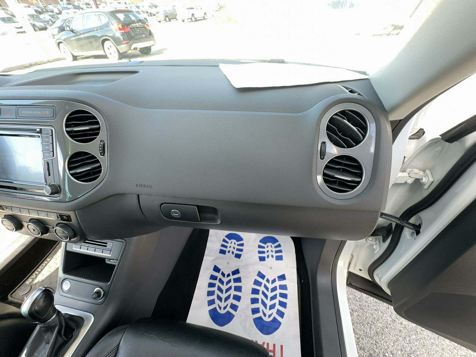 2017 Volkswagen Tiguan Sport AWD