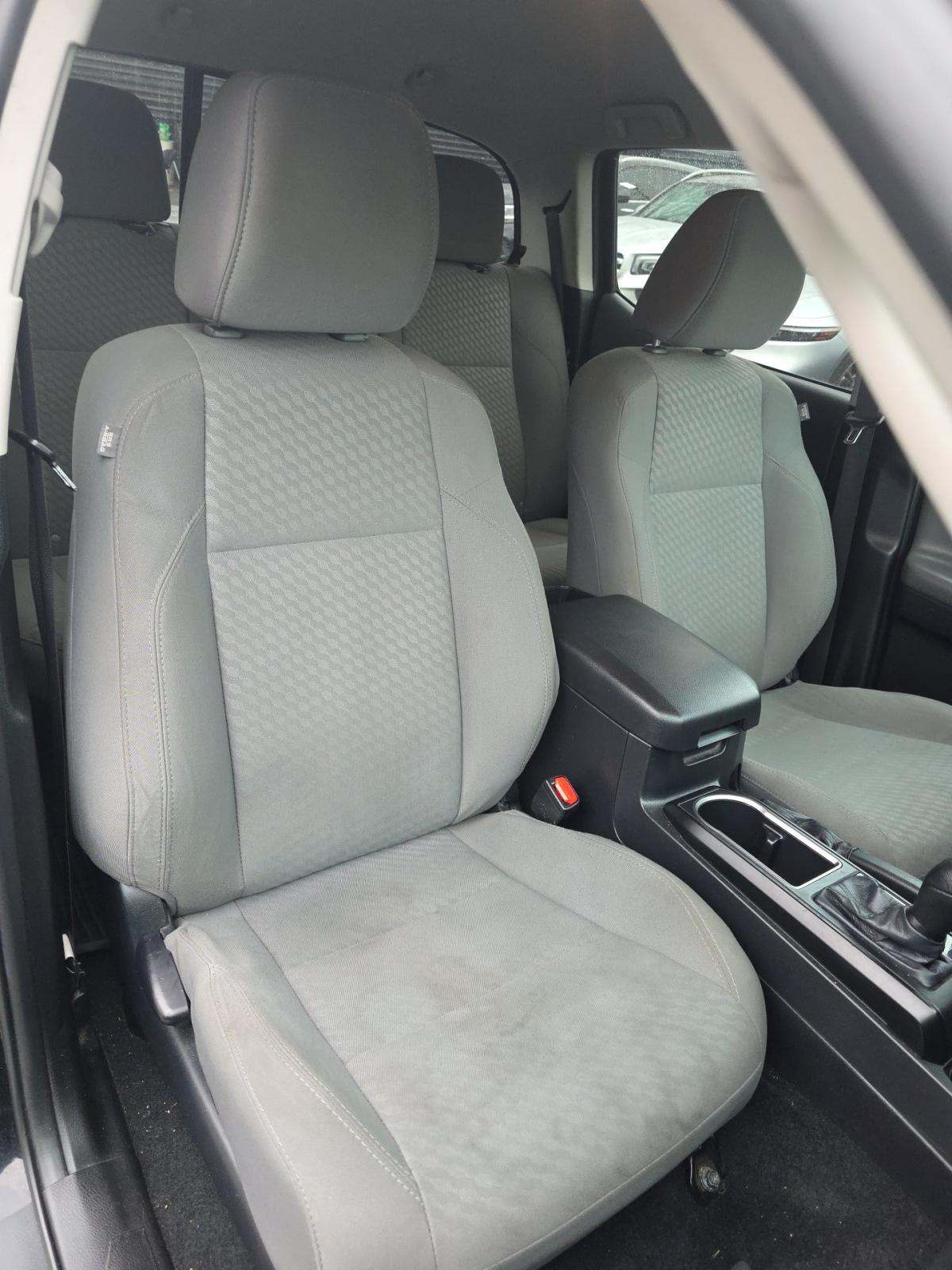 2022 Toyota Tacoma SR RWD