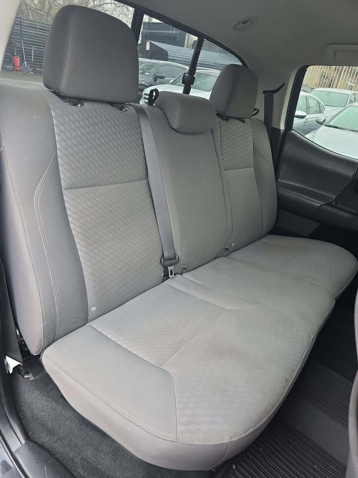 2022 Toyota Tacoma SR RWD