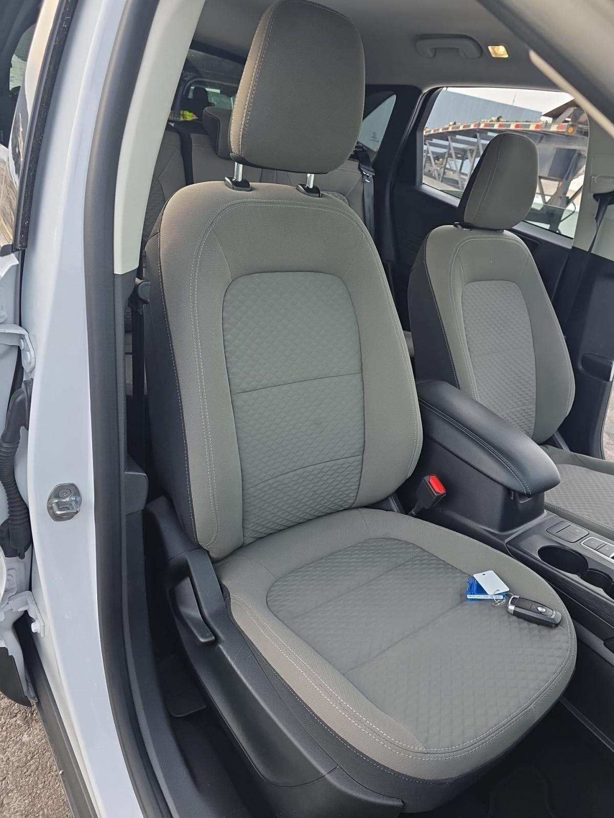 2022 Ford Escape Hybrid SE AWD