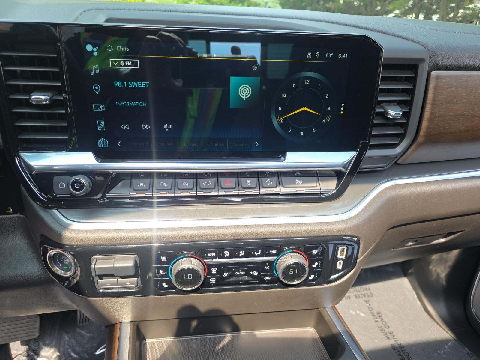 2024 Chevrolet Silverado 1500 High Country AWD