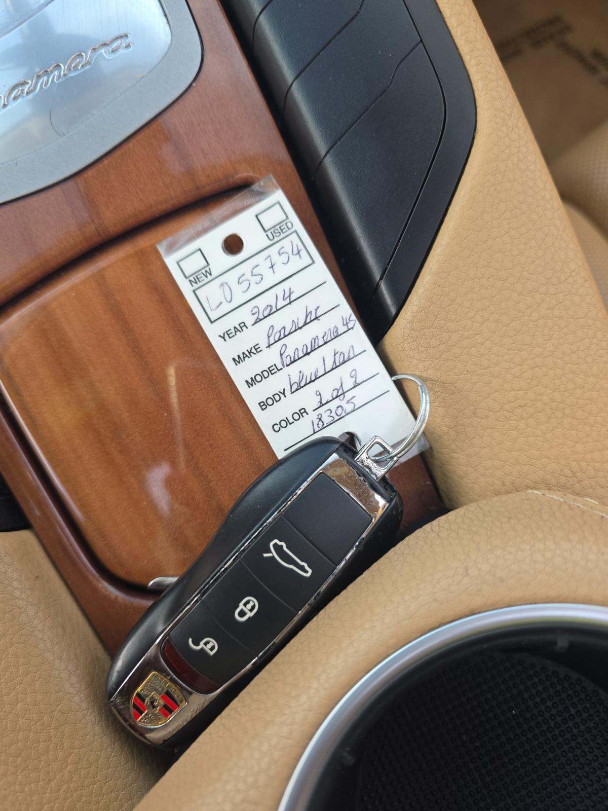 2014 Porsche Panamera 4S AWD