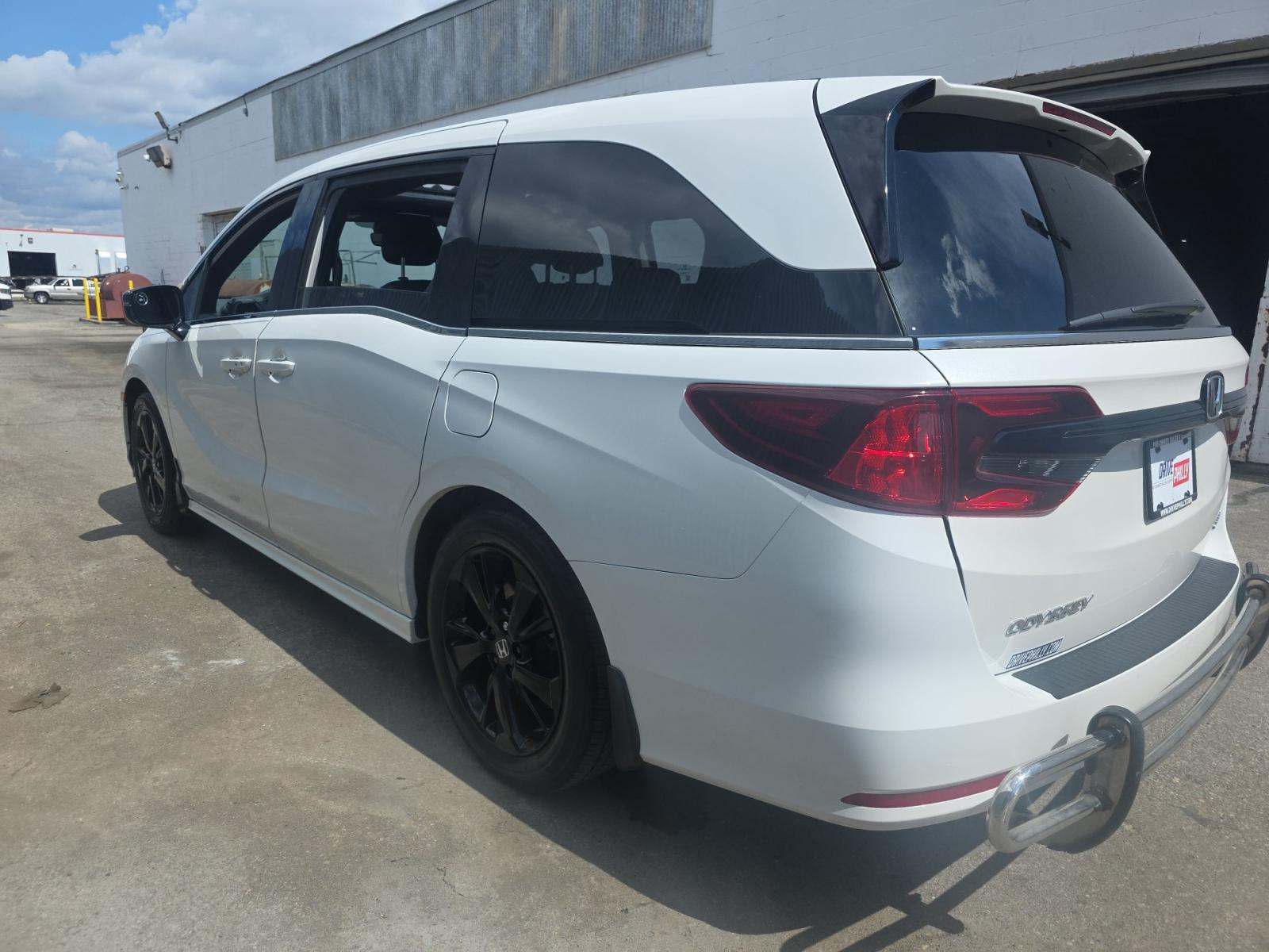 2023 Honda Odyssey Sport FWD