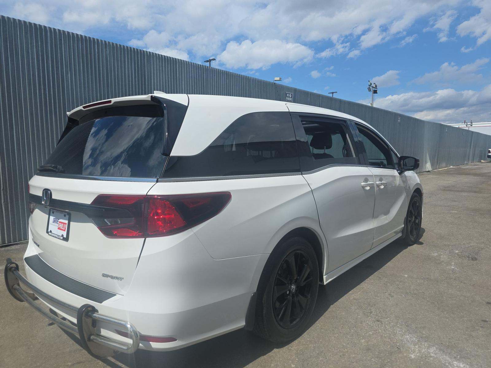 2023 Honda Odyssey Sport FWD