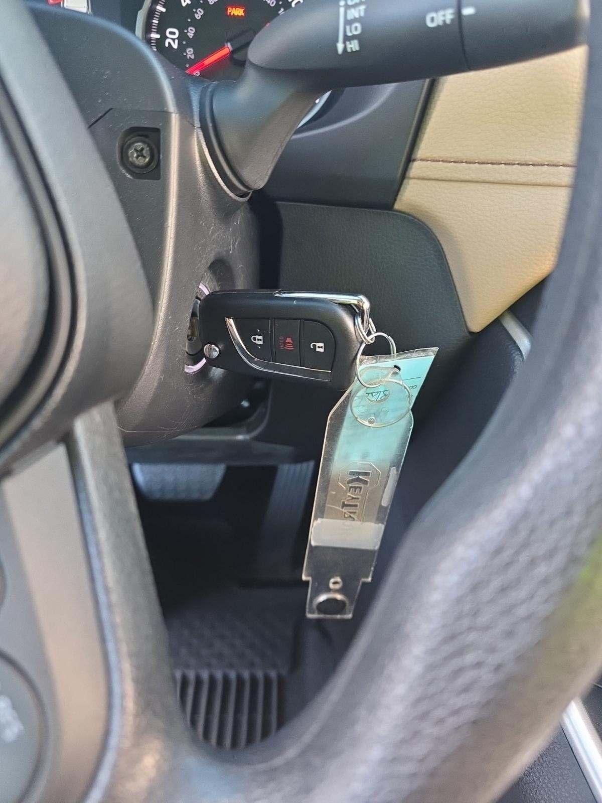 2022 Toyota RAV4 LE AWD