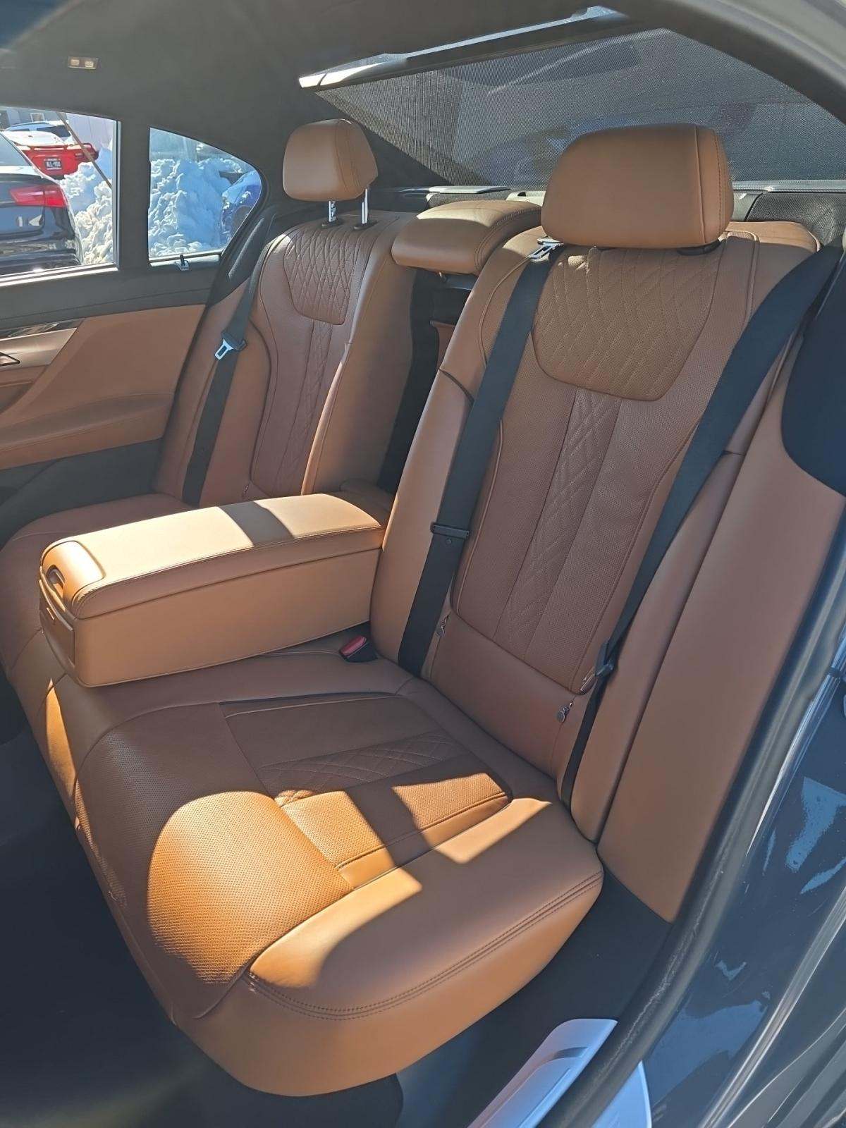 2020 BMW 7 Series 750i xDrive AWD