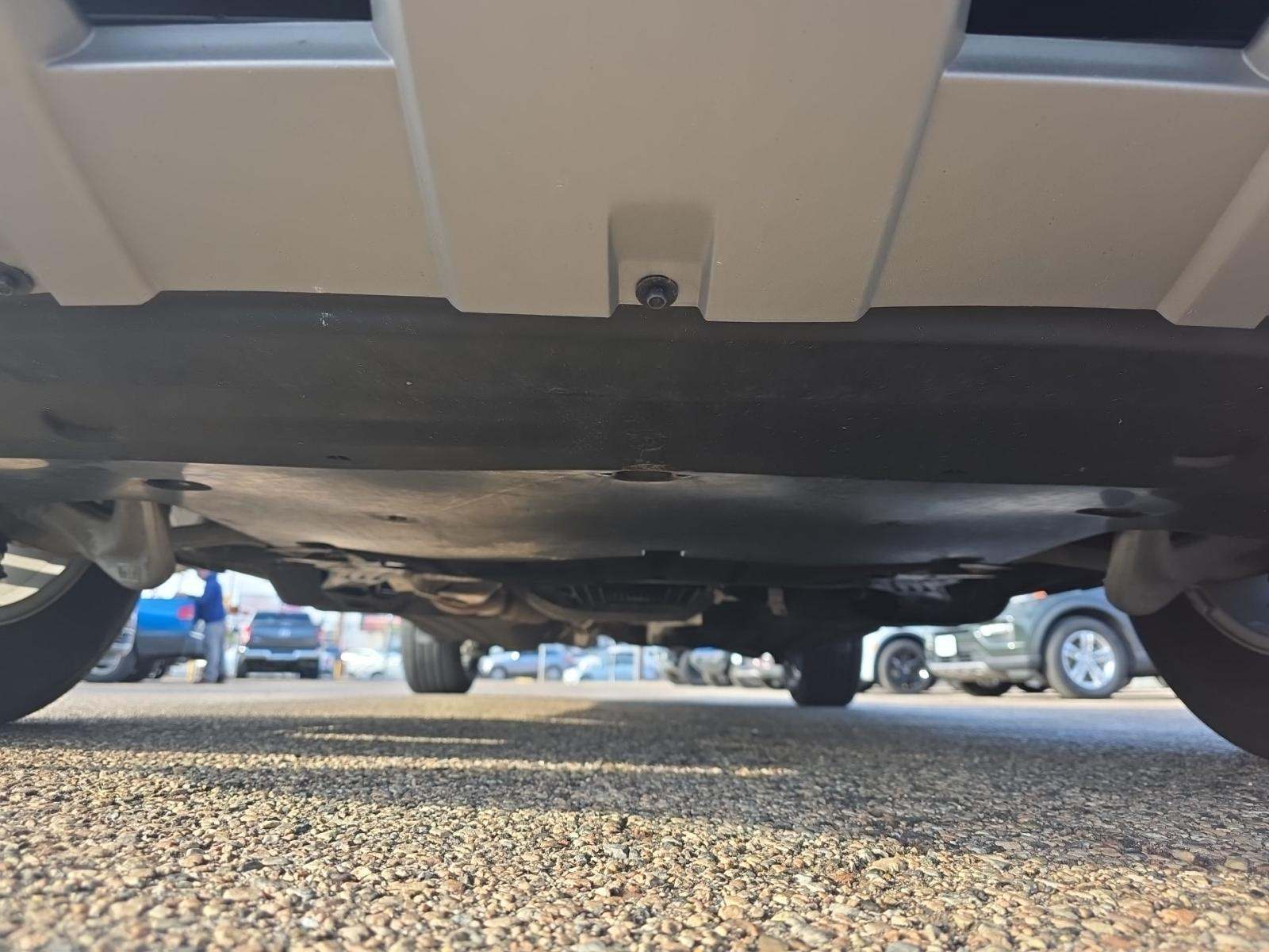 2023 Ford Explorer XLT AWD