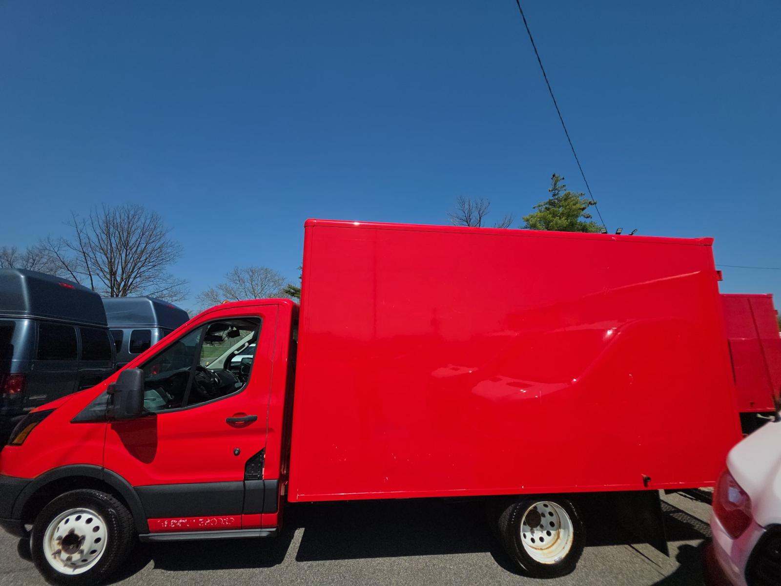 FORD TRANSIT 350 - 2