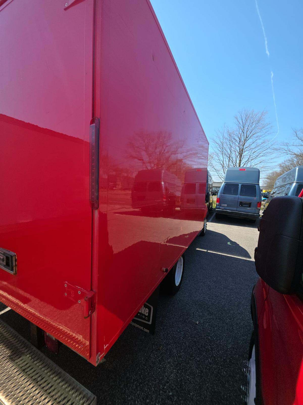 FORD TRANSIT 350 - 3