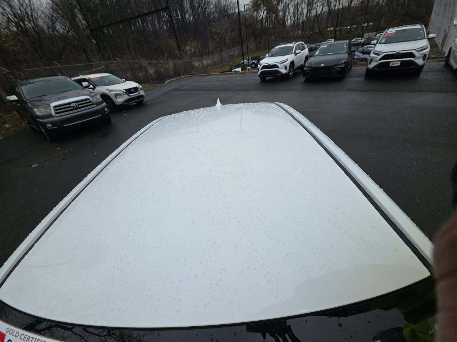 2025 Toyota Corolla LE FWD