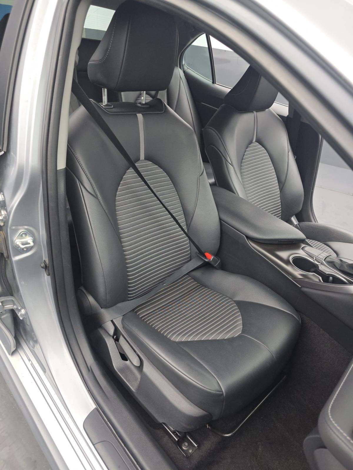 2023 Toyota Camry SE FWD