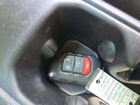 JEEP UNLIMITED SPORT S - 8